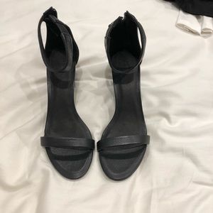 Joie never before worn sandals